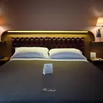 Le Club Boutique Hotel